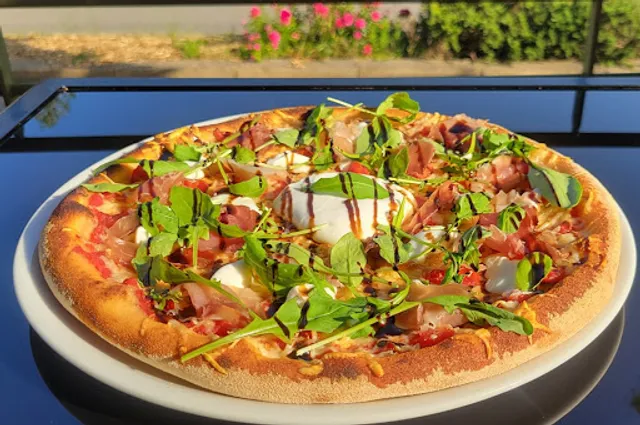 Pizza Loca (camion ambulant)