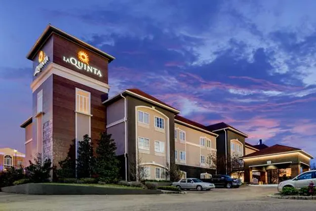 La Quinta Inn & Suites by Wyndham Vicksburg