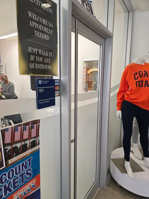 Coast Guard Exchange * LOCATED ON A DHS CAMPUS, THEREFORE ACCESS IS HIGHLY RESTRICTED. CALL AHEAD IF YOU DO NOT WORK AT HQ. *