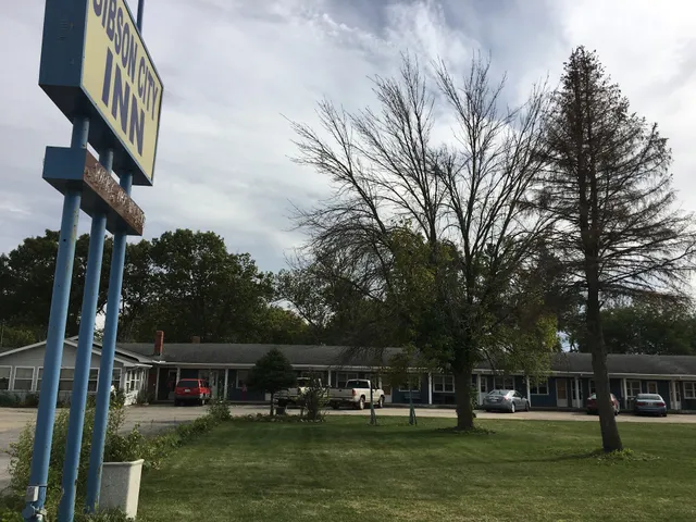 Gibson City Inn