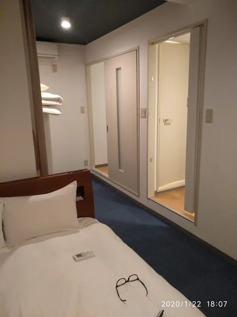 Smart Hotel Hakata 4