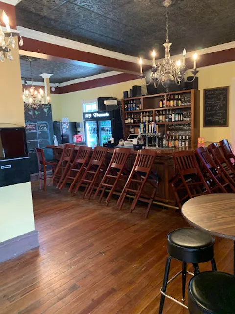 Sanford Avenue Tavern