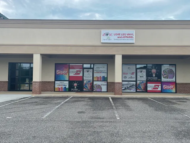 Love Leo Vinyl & Apparel
