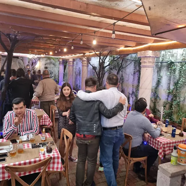 Pizzeria La Bella Ivrea