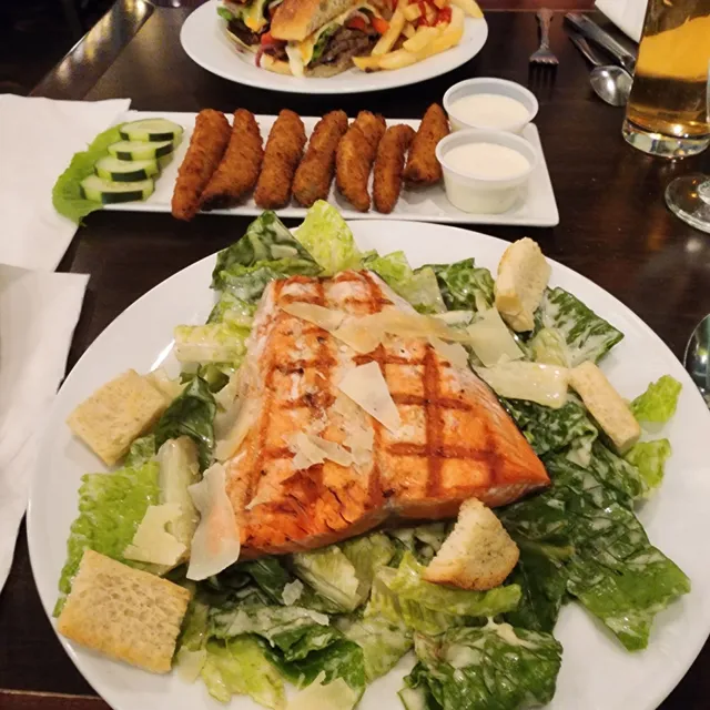 Hilton bar and grille