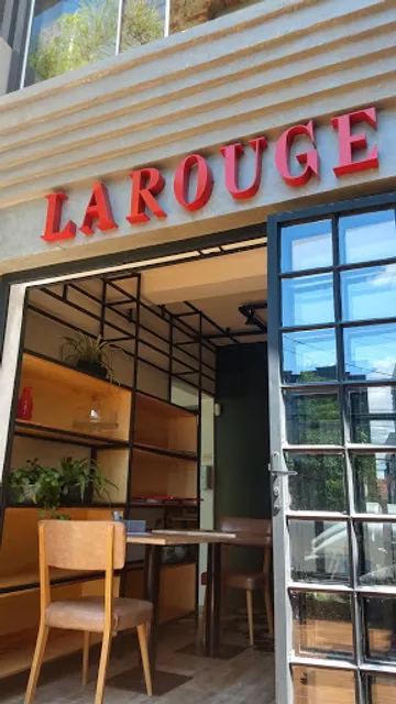 La Rouge