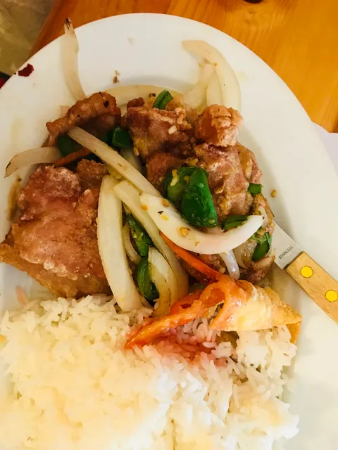 Uncle Chongs Chinese Restaurant