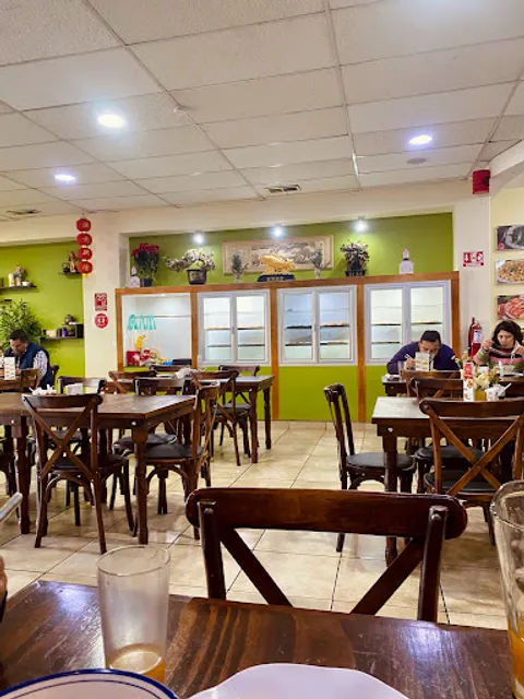 Chieng's Bistro