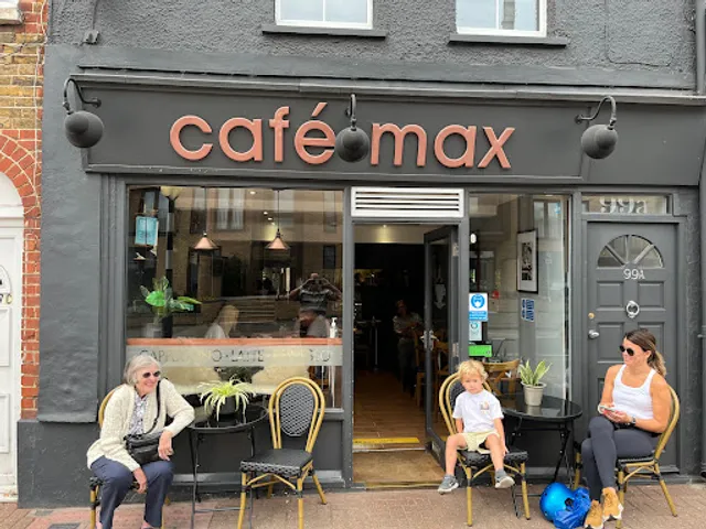 Cafe Max