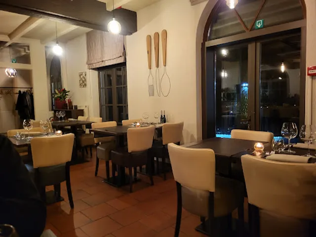 De Bouche à Oreille