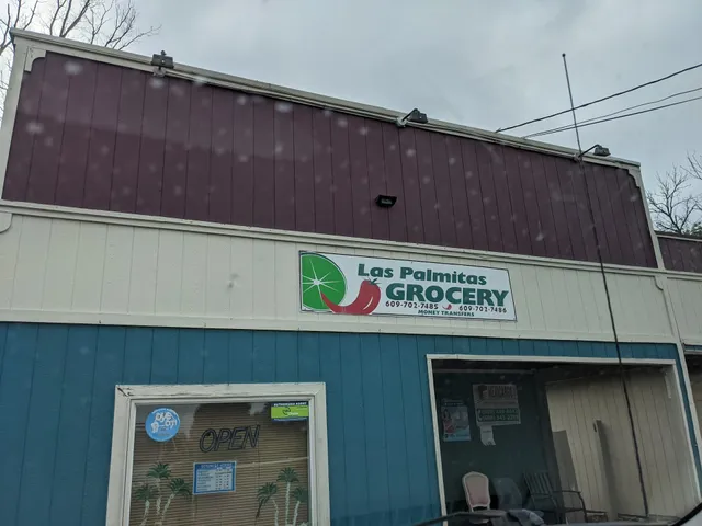 Las Palmitas Grocery