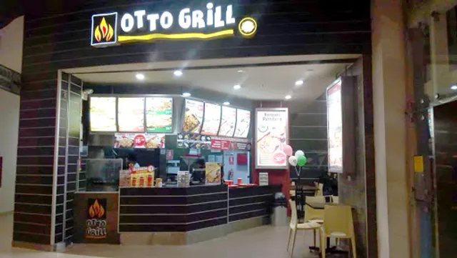 OTTO GRILL - MALL AVENTURA SANTA ANITA
