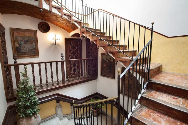 Palauet de la muralla de Balaguer