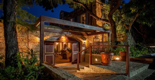 Gunpowder House and Suites