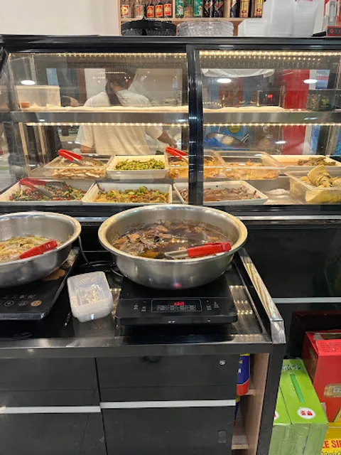 Dadong Yumian Restaurant