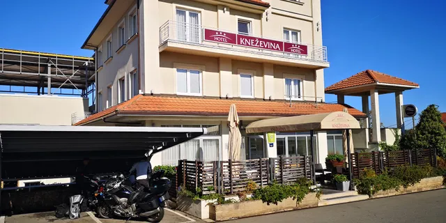 Hotel Knezevina