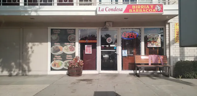 La Condesa Birria Barbacoa