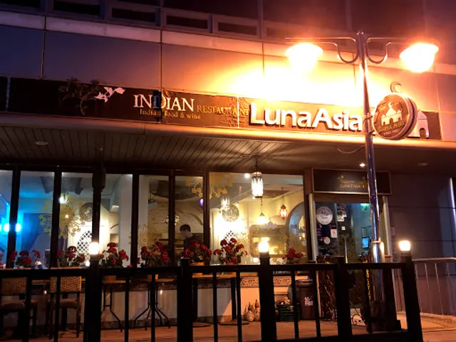 Luna Asia - Indian Restaurant