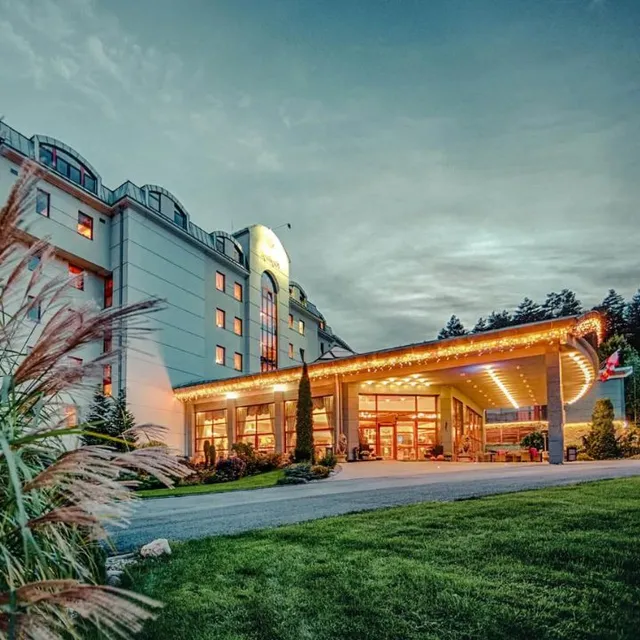 KASKADY HOTEL & SPA RESORT