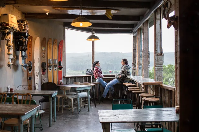 Simon's Bar at Emily Moon