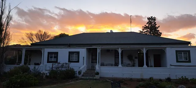 Karoo Ouberg Lodge