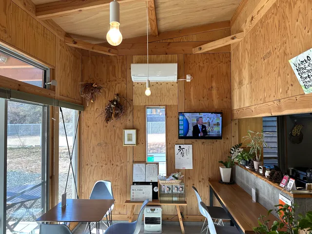 NIWA＋ カフェ＆ドッグラン