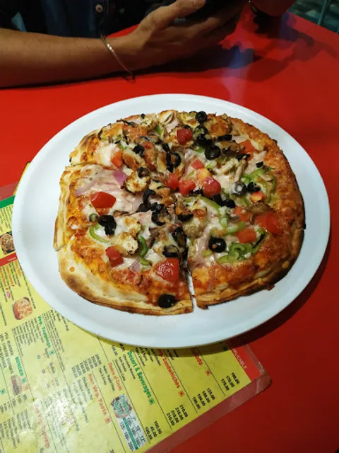 PIZZA CAPRINA