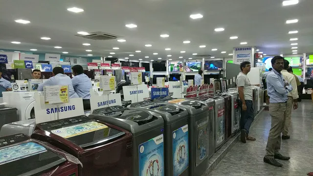 Girias Malleshwaram Branch - Electronics and Home Appliances Store - Buy Latest Smartphones, Laptops, Smart TV, AC