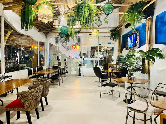 Tha Chang Beach Bangsaen