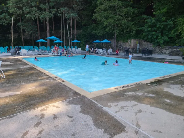Tallman Beach and Pool Club