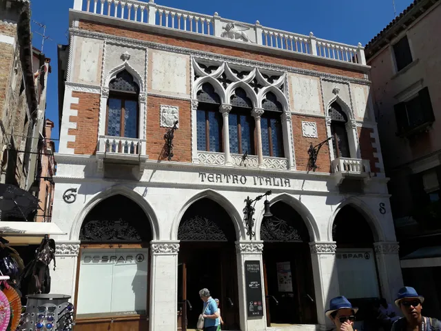 House In The Heart Of Florence