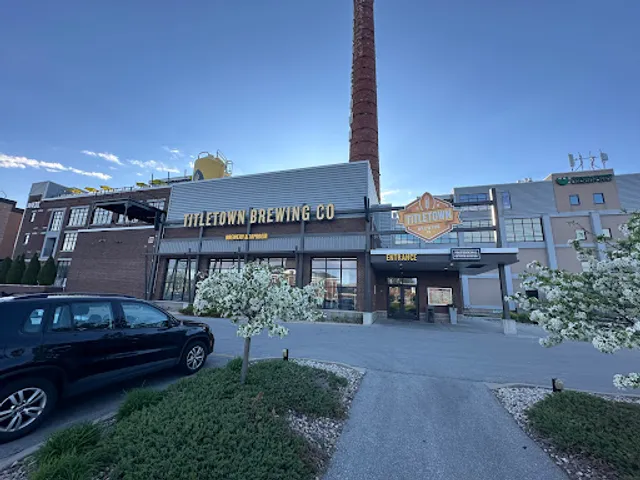 Titletown Brewing Company & Sky Lounge w Rooftop Patio