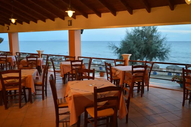 Ταβέρνα "Μπέμπης"