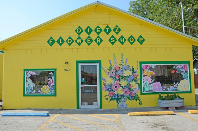 Dietz Flower Shop and Tuxedo Rental