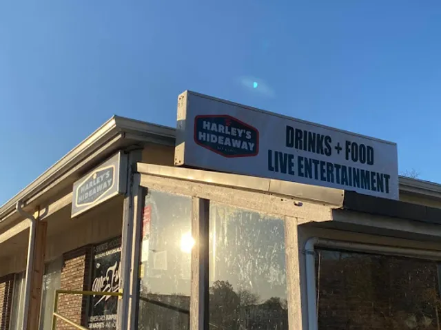 Harley's Hideaway Bar & Grill