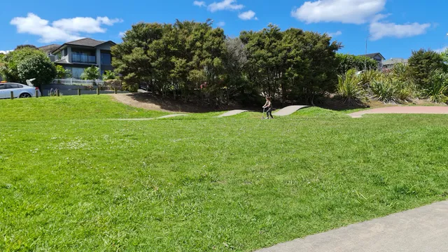 Harrowglen Drive Playground & Bike Track