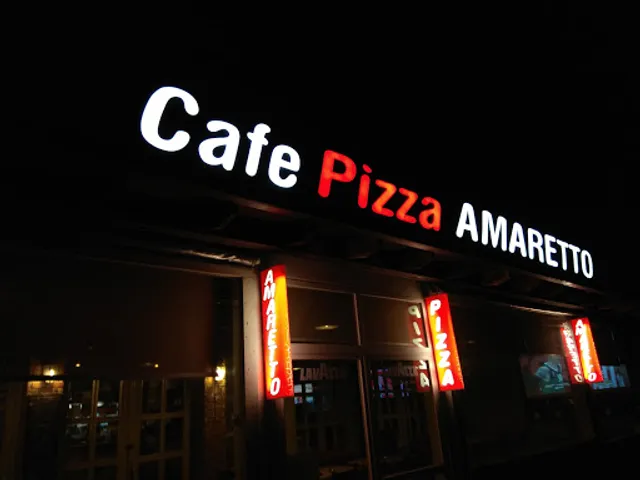 cafe pizza bar amaretto