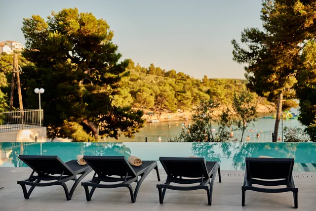 Colentum Resort Murter