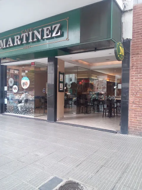 Martínez Cafe Bar