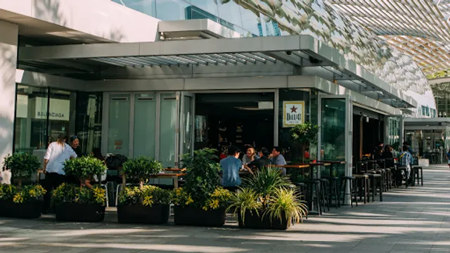 Dallas Cafe & Bar (MBS)