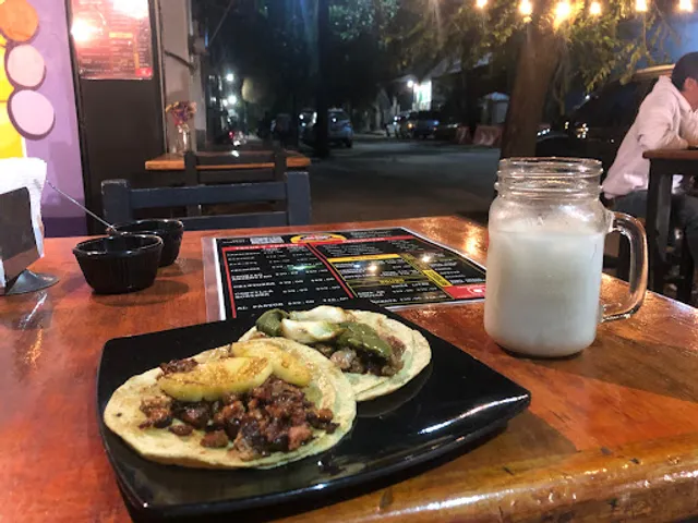 ANTOJITOS MEXICANOS MARIN