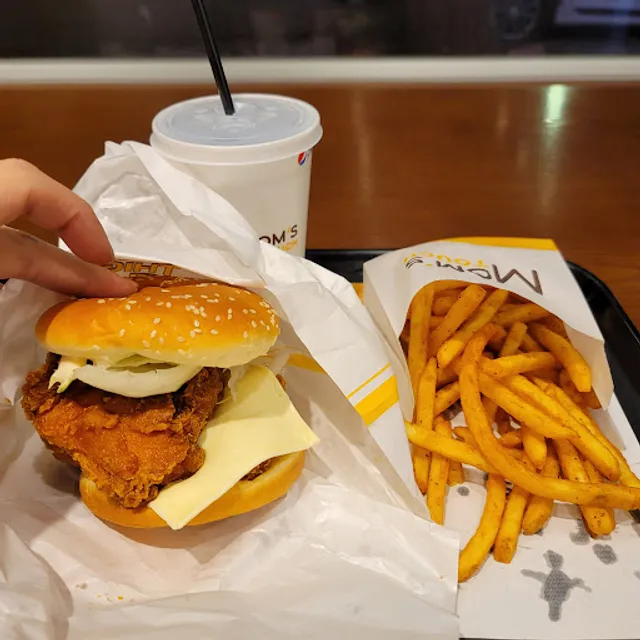 Mom's Touch Seodaemun Station