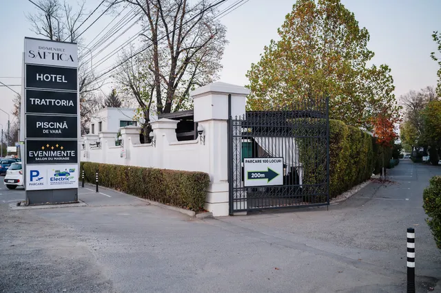 Hotel Saftica - Domeniile Saftica