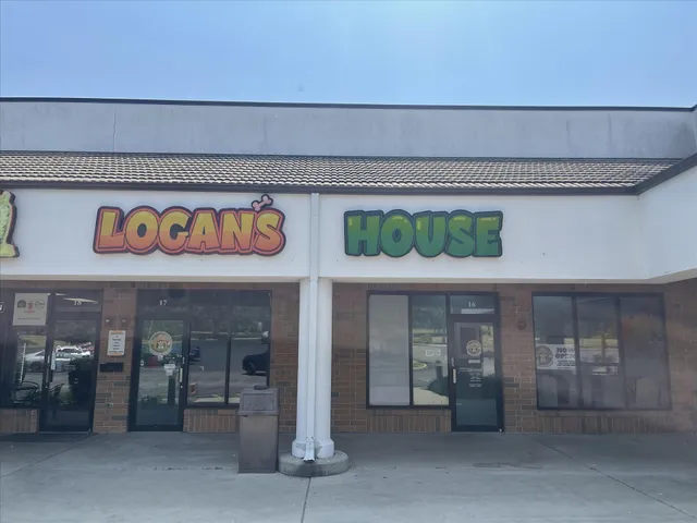 Logan’s House Dog Daycare & Grooming