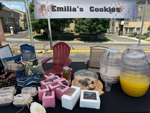 Glendale Farmers Market - Fall Harvest Market