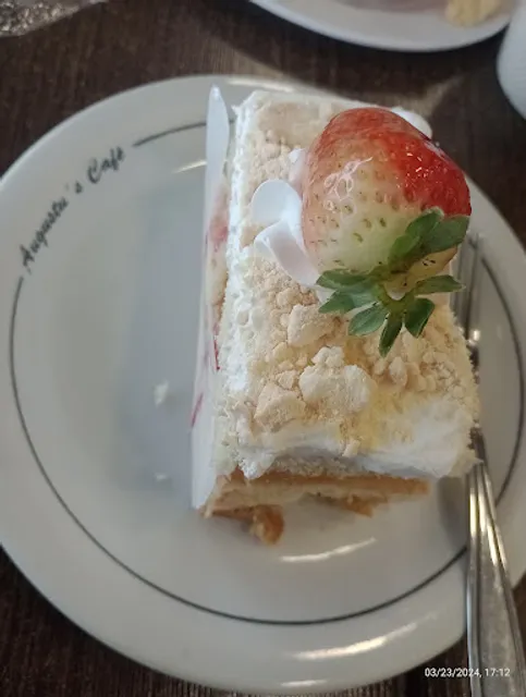 Panificadora e Confeitaria Augustu's Pães