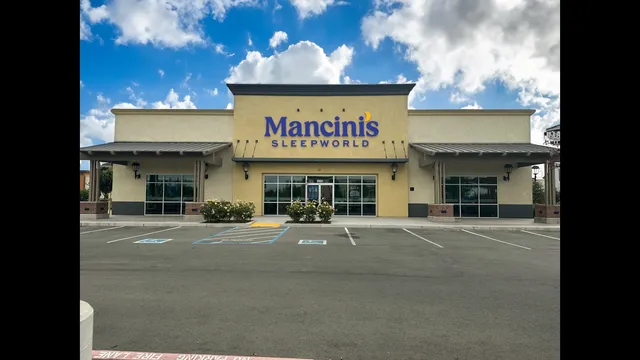 Mancini's Sleepworld Lodi