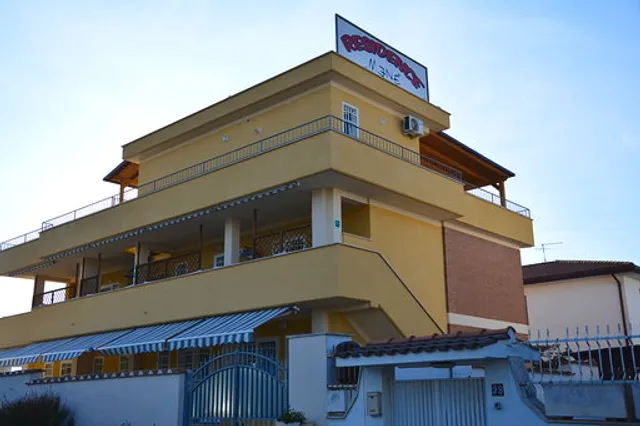 Residence MENÈ appartamenti e camere