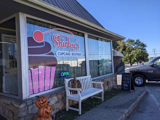 Shirley’s Cupcake Boutique