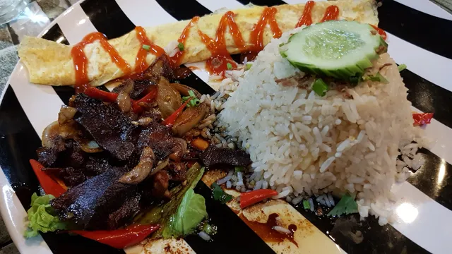 Adie Sate & Shellow Cafe